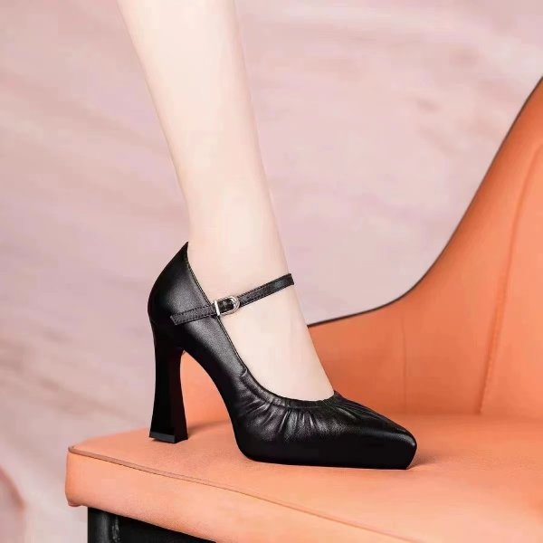 Chunky Heel Buckle Pointed Toe Simple High Heels